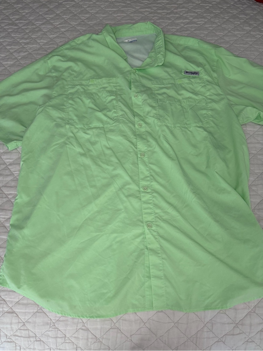 Columbia Men’s Short-Sleeve Button-Down Shirt - Neon Green